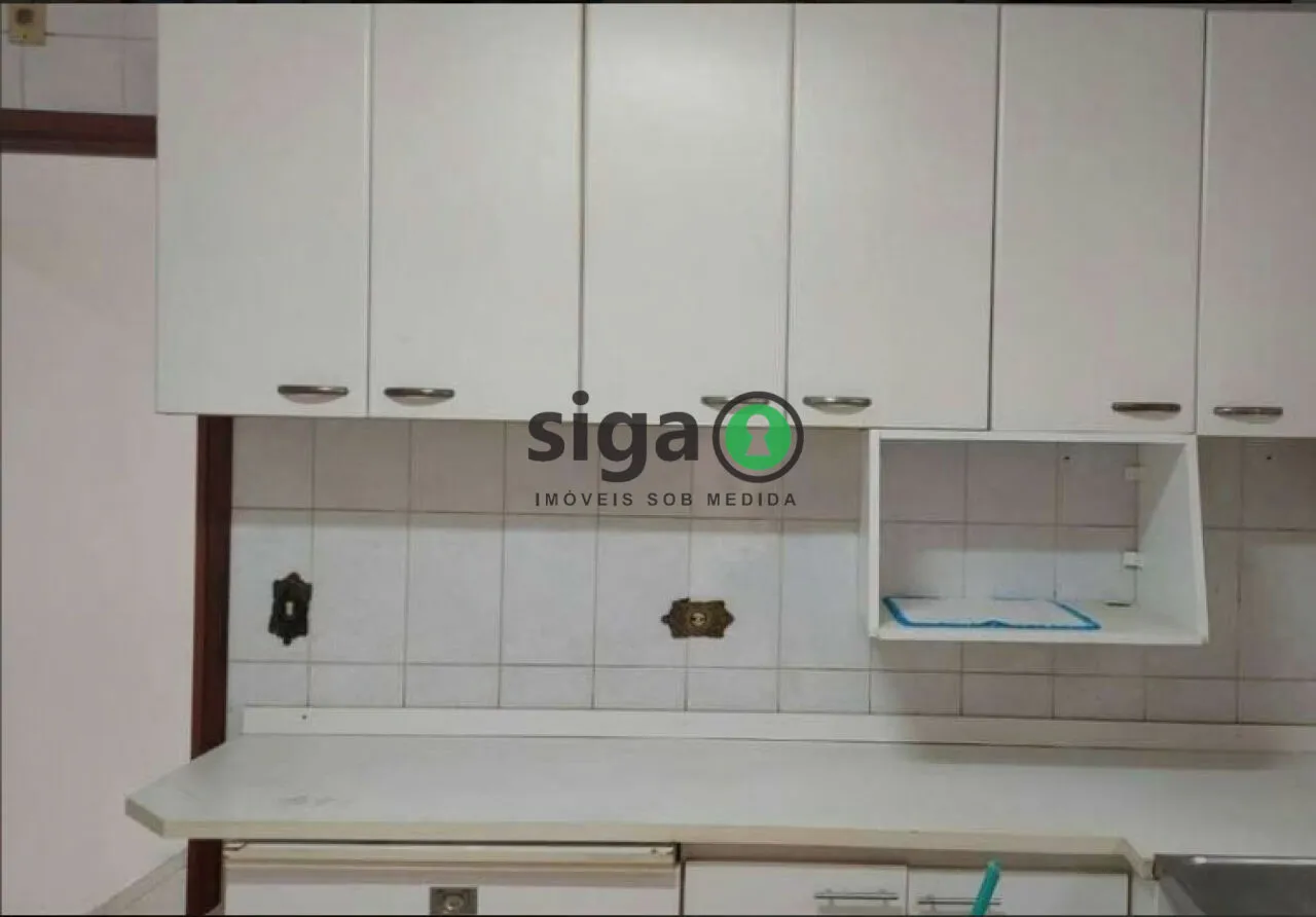 Imagem Casa ampla com 2 suítes, varanda e espaço versátil no quintal!