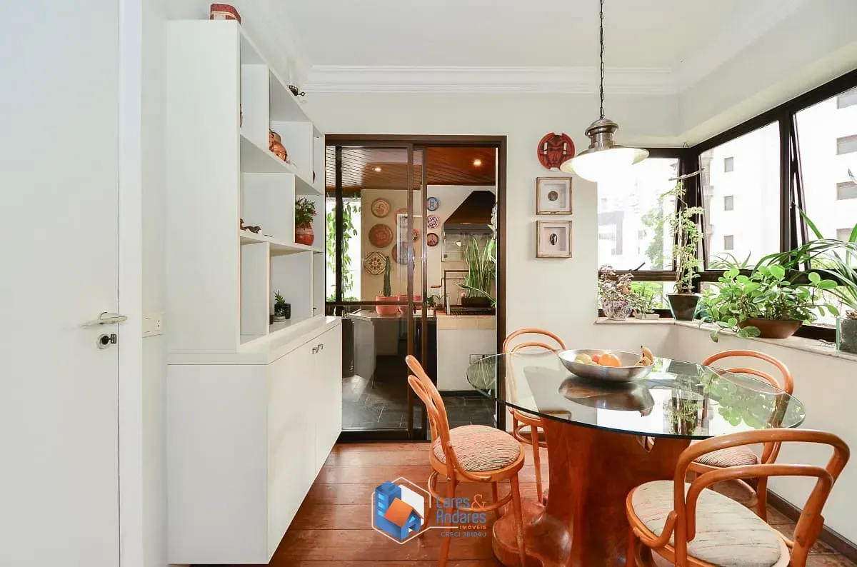 Imagem Apartamento para venda em Morumbi com 4 quartos, sendo 3 suítes, 226.3m²