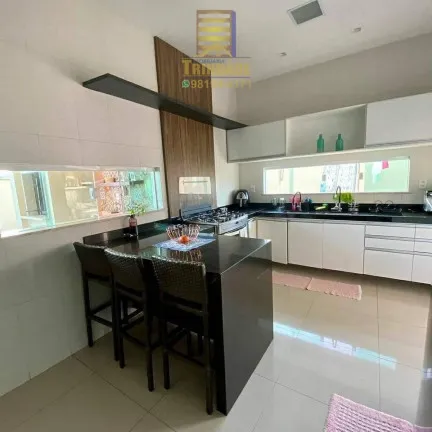 Casa de Condomínio com 4 Quartos à Venda, 530 m² em Araçagi  - São José de Ribamar