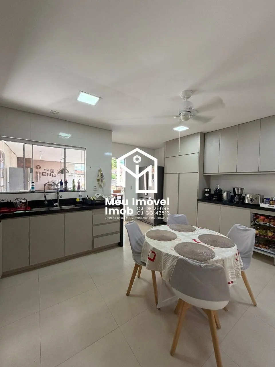 Imagem Cond. Quintas Interlagos Casa 3 Qts 3 Suítes 3 Vagas 385m²