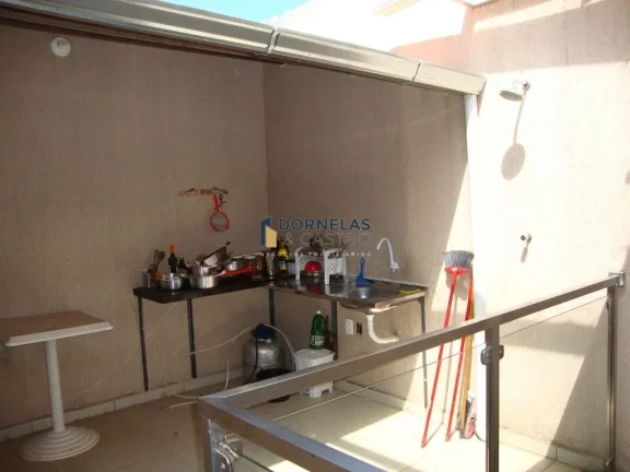 Imagem SOBRADO COM 4 QUARTOS RIACHO FUNDO 1 ESTUDA TROCA POR IMÓVEL NO GUARÁ