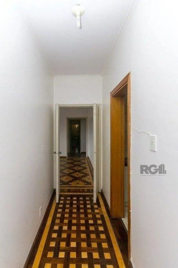 Imagem Excelente apartamento de 126m² com 3 dormitórios e sacada.