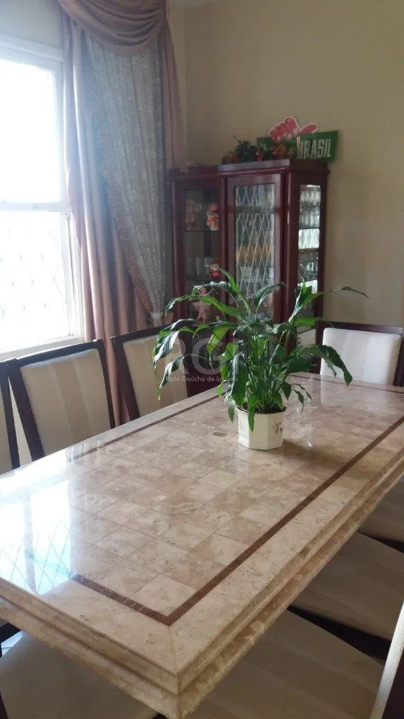 Imagem Casa para Venda - 142m², 3 dormitórios, sendo 1 suites, Partenon