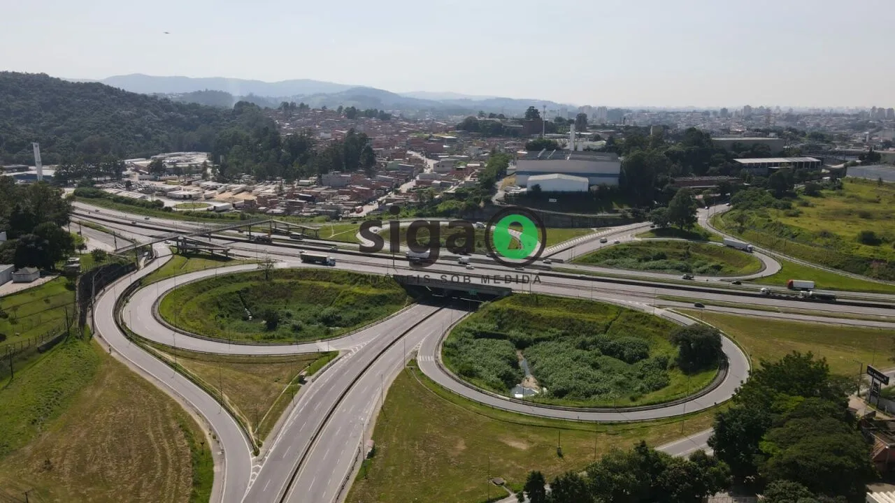 Imagem OPORTUNIDADE LOGÍSTICA ? GALPÕES INDUSTRIAIS EM LOCALIZAÇÃO ESTRATÉGICA- ZUPI/ZM