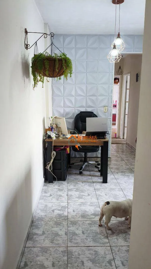 Imagem Apartamento com 2 dormitórios à venda, 55 m² por R$ 280.000,00 - Cocaia - Guarulhos/SP