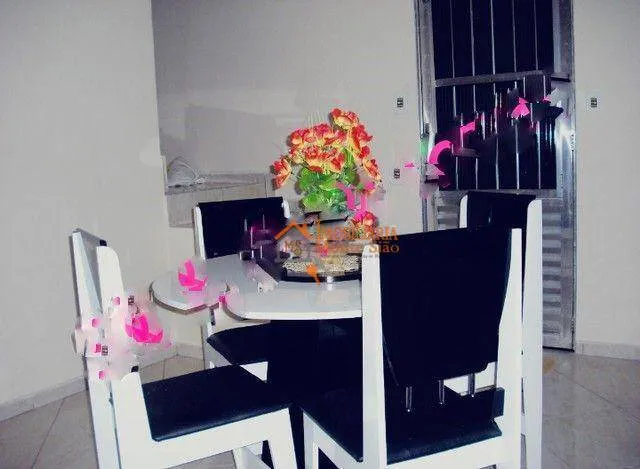 Imagem Sobrado com 4 dormitórios à venda, 175 m² por R$ 424.000,00 - Jardim Santa Emilia - Guarulhos/SP