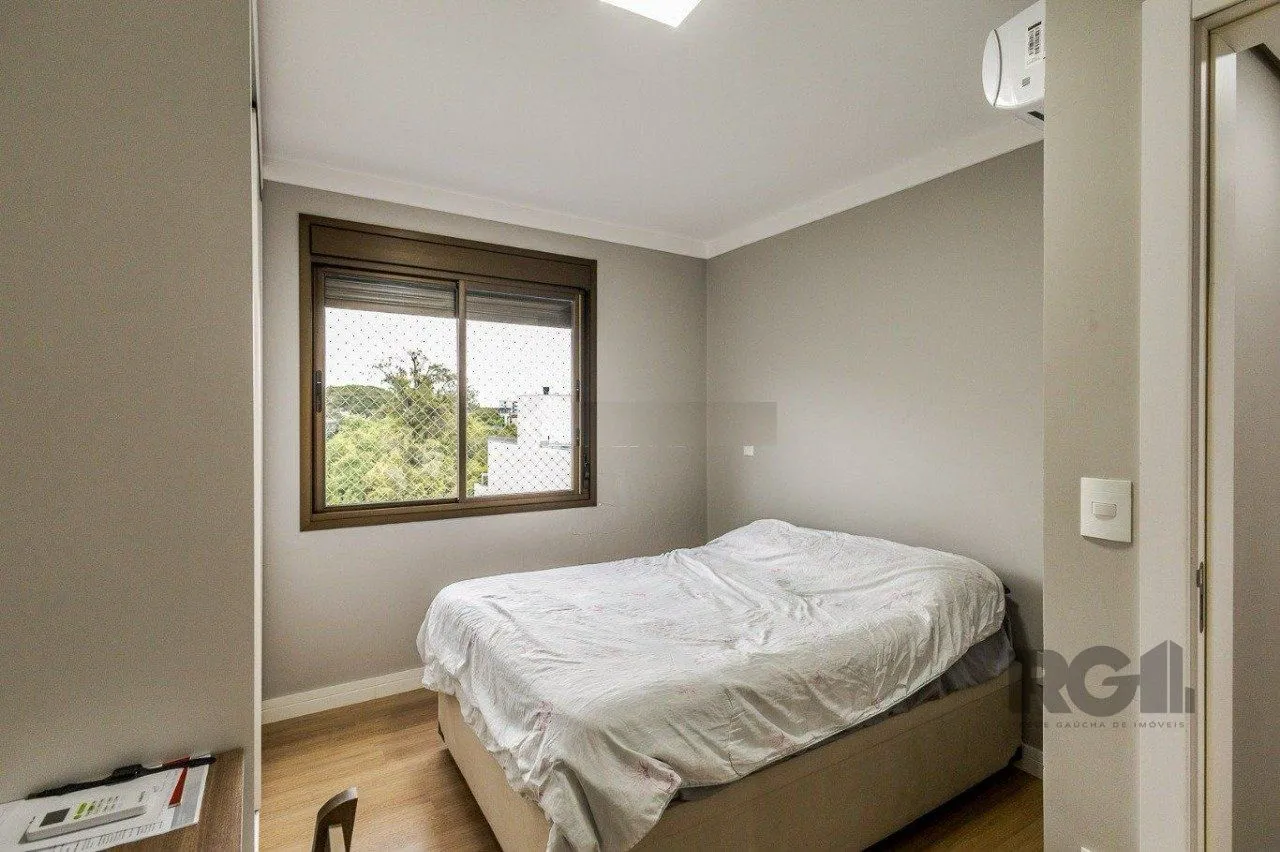 Imagem Apartamento 2 dormitórios, sendo 1 suíte, 63,88 m² de área privativa e 1 vaga(s) de garagem. Localizado na Rua/Av. Luzitana, no bairro Higienópolis em Porto Alegre.