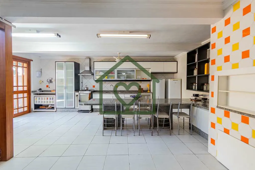 Imagem Descubra Seu Novo Lar ou Espaço Comercial! 
Apresentamos esta excelente casa térrea com sobrado no...