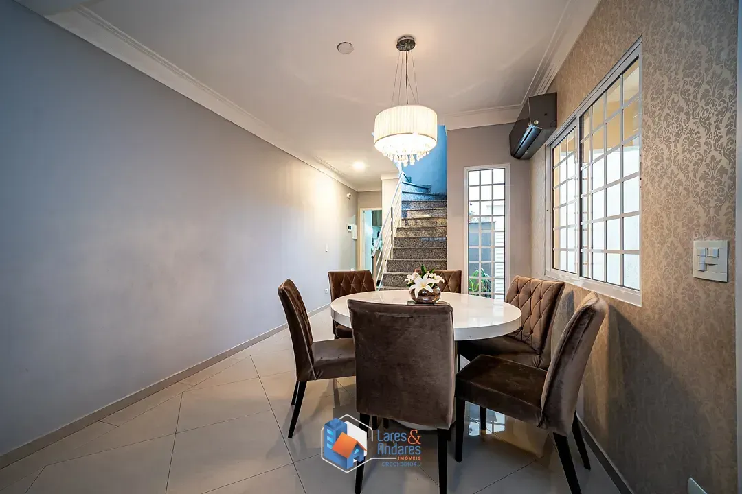Imagem Sobrado para venda em Ipiranga com 3 quartos, sendo 1 suíte, 114m²