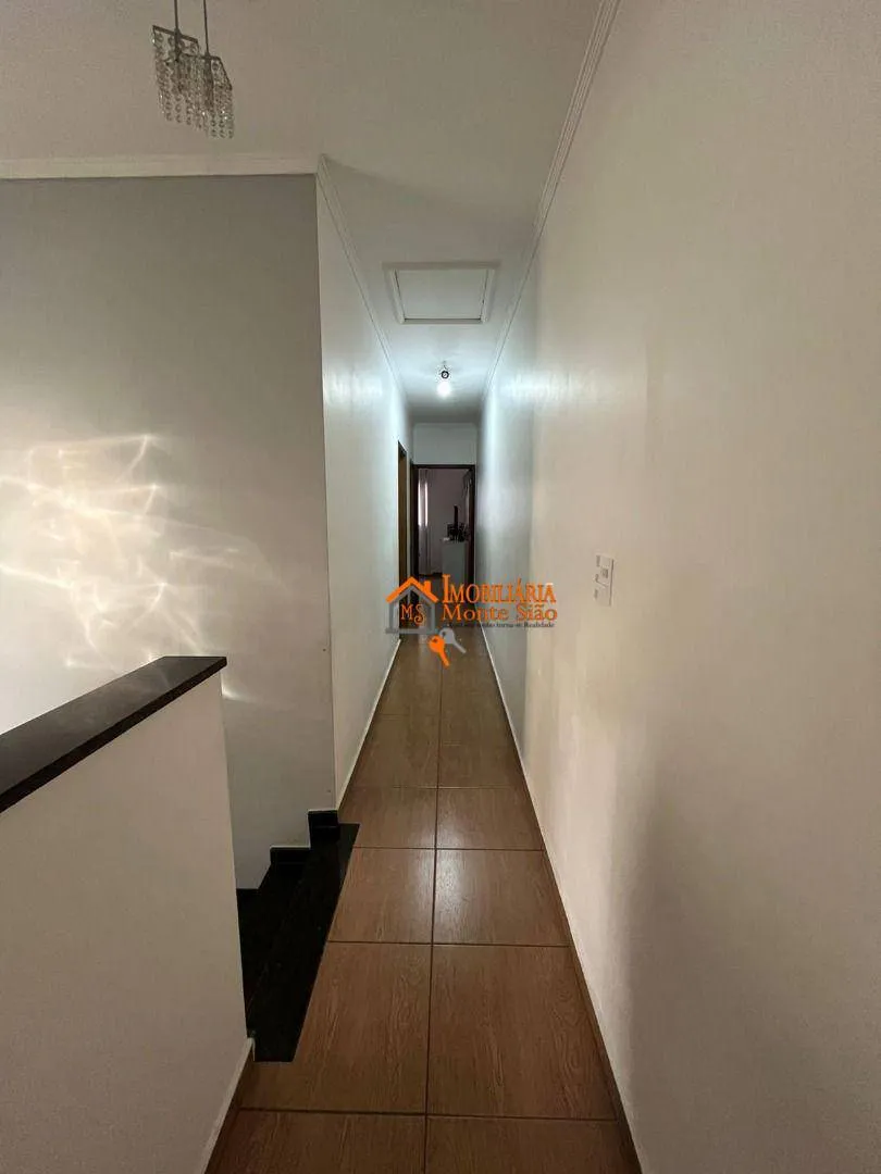Imagem Casa com 3 dormitórios à venda, 220 m² por R$ 830.000,00 - Jardim Santa Clara - Guarulhos/SP