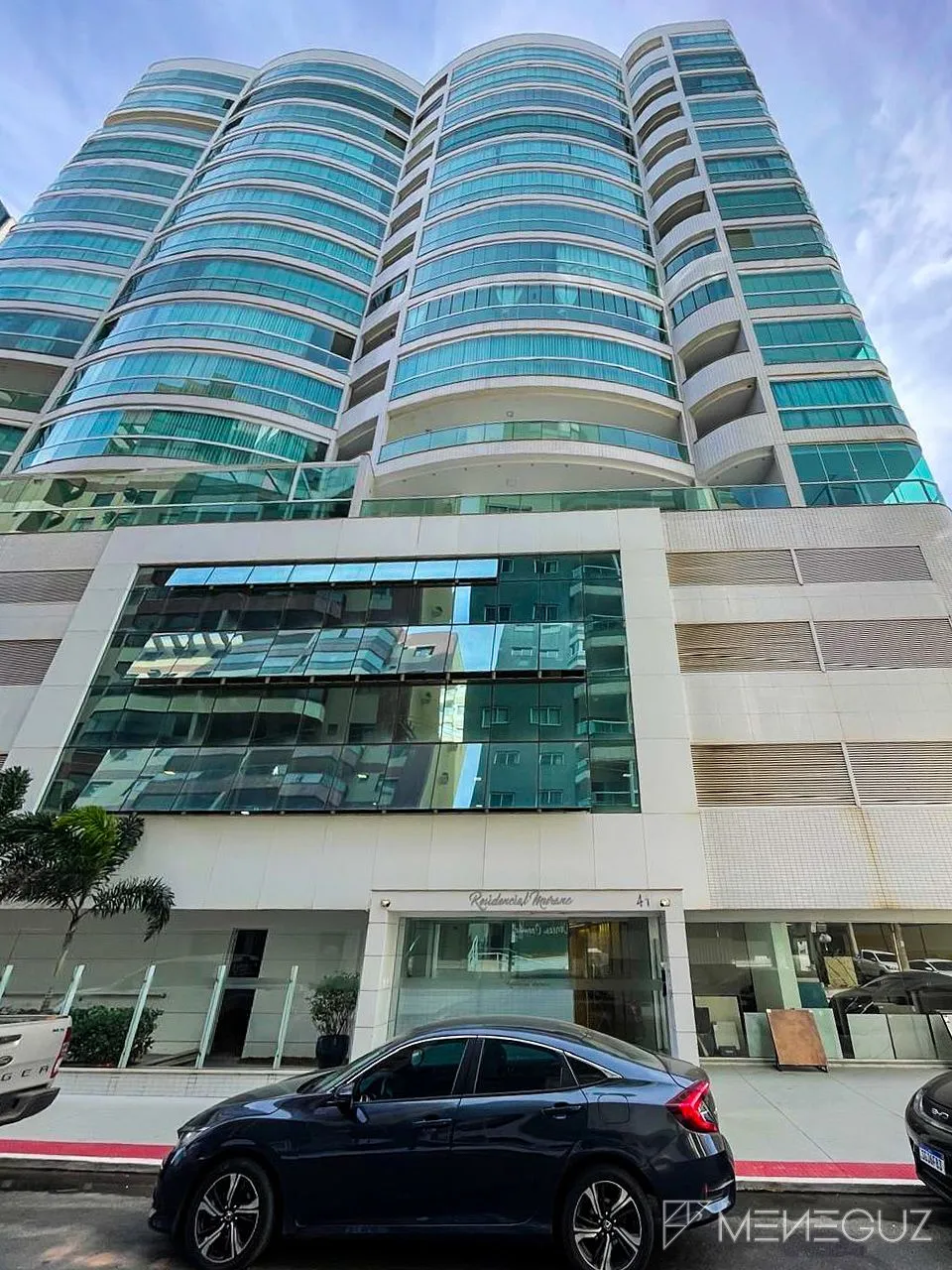 Apartamento 3 quartos a venda na Praia do Morro em Guarapari, com lazer completo, finamente mobiliado.