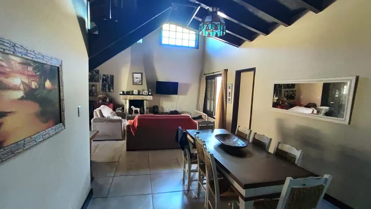 Imagem Excelente casa a Beira Mar cinco suites