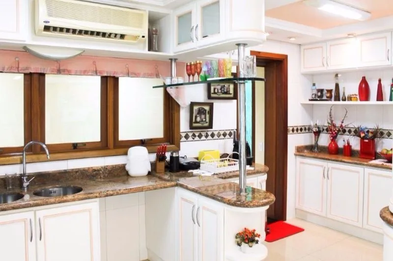 Imagem Casa para Venda - 350m², 3 dormitórios, sendo 1 suites, 4 vagas - Ipanema/ Jardim Verde