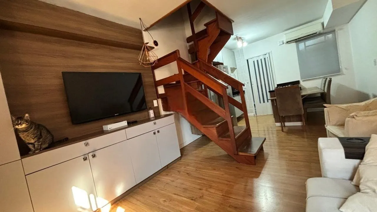 Imagem Casa em Condomínio com 3 quartos, 1 vaga e 100.08m² para vender só R$ 420.000