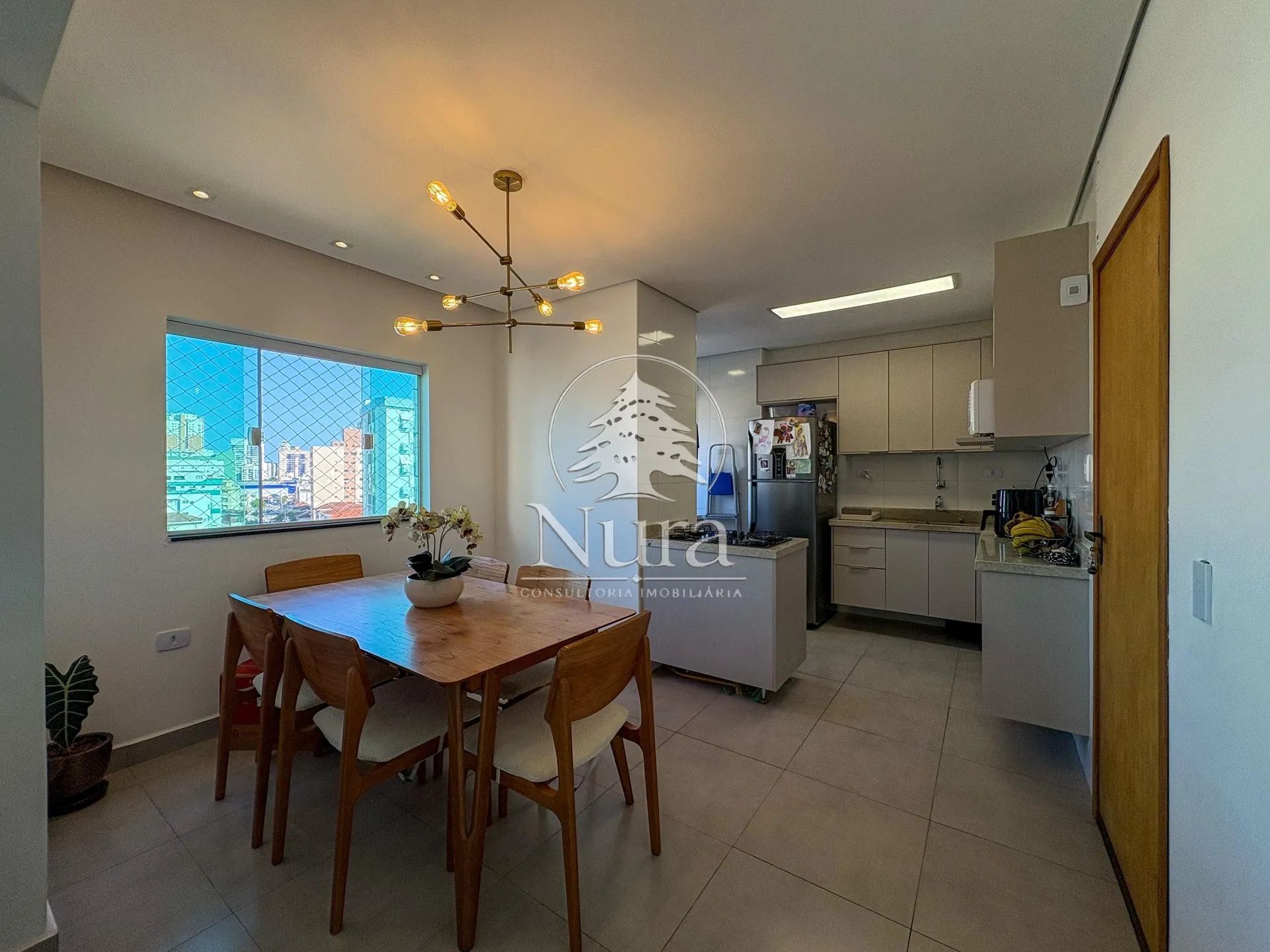 Imagem Apartamento de 2 quartos, 72m² no bairro Campo Grande, em Santos