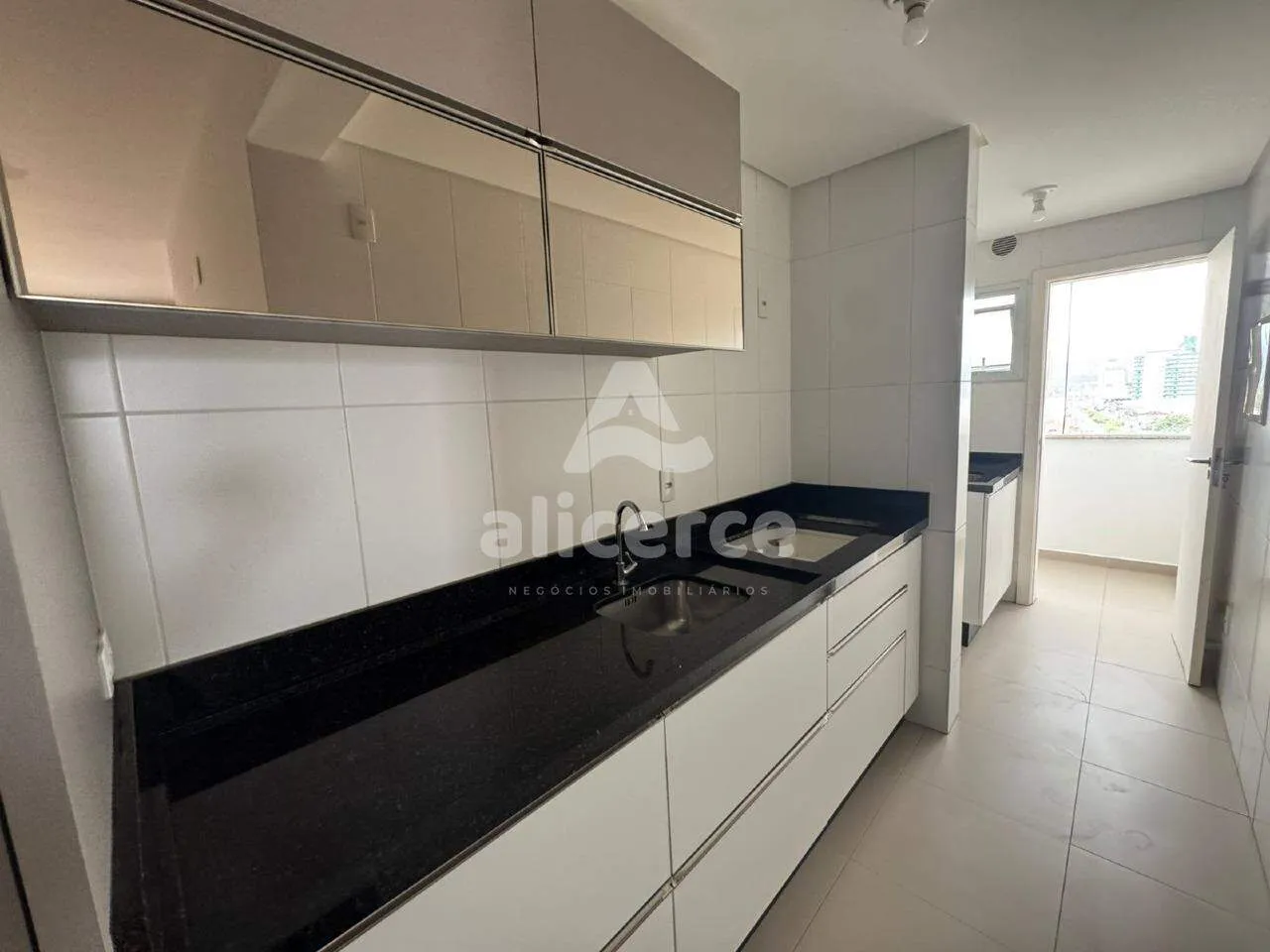 Imagem Apartamento Semi Mobiliado à Venda em Palhoça - ideal para quem busca conforto, modernidade e praticidade no dia a dia.