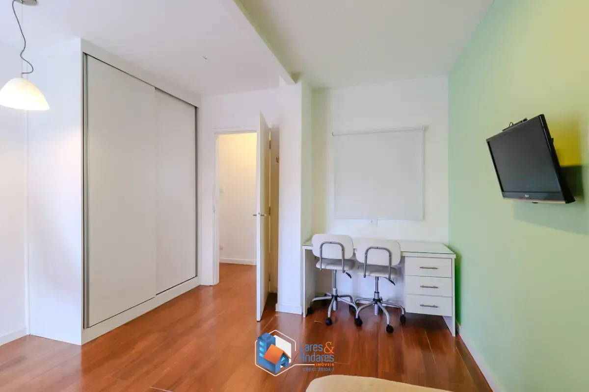 Imagem Sobrado para venda em Cidade Monções com 3 quartos, sendo 1 suíte, 178m²