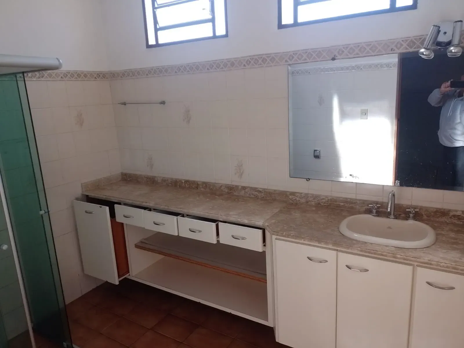 Imagem Casa com 2 Quartos à Venda, 2 m² em Santo Antônio - Jundiaí