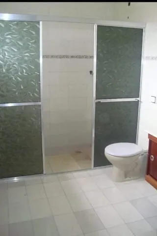 Imagem Casa à venda 3 Quartos, 1 Suite, 1 Vaga, Jardim Cristina, Pindamonhangaba - SP