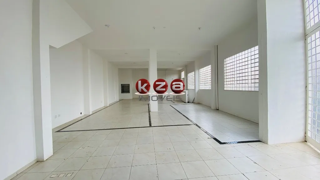 Imagem Barracão industrial para locação em Valinhos-SP, Bairro Nova Espírito Santo: 506m², 2 banheiros, 6 vagas de garagem!