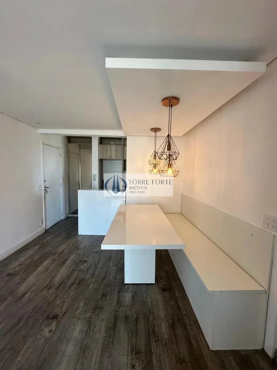 Imagem Lindo Apartamento com 3 dormitórios na Vila Ema