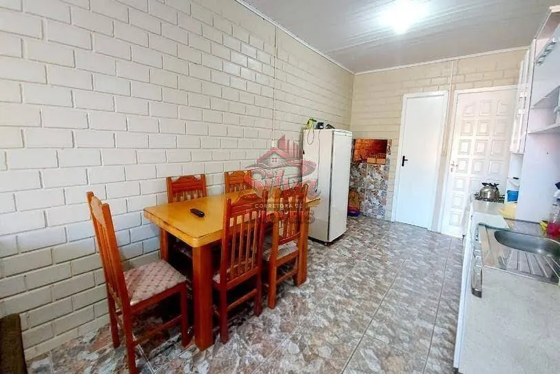 Imagem C955 | Casa 4 dormitórios à venda em Imbé próxima à avenida principal