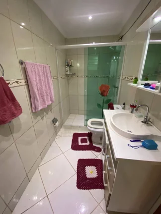 Imagem Terreno 360m² com Casa Não Averbada em Matinhos