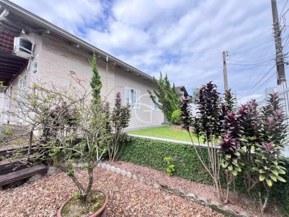 Imagem BELA CASA NO ITAUM COM ESPAÇO PARA PISCINA