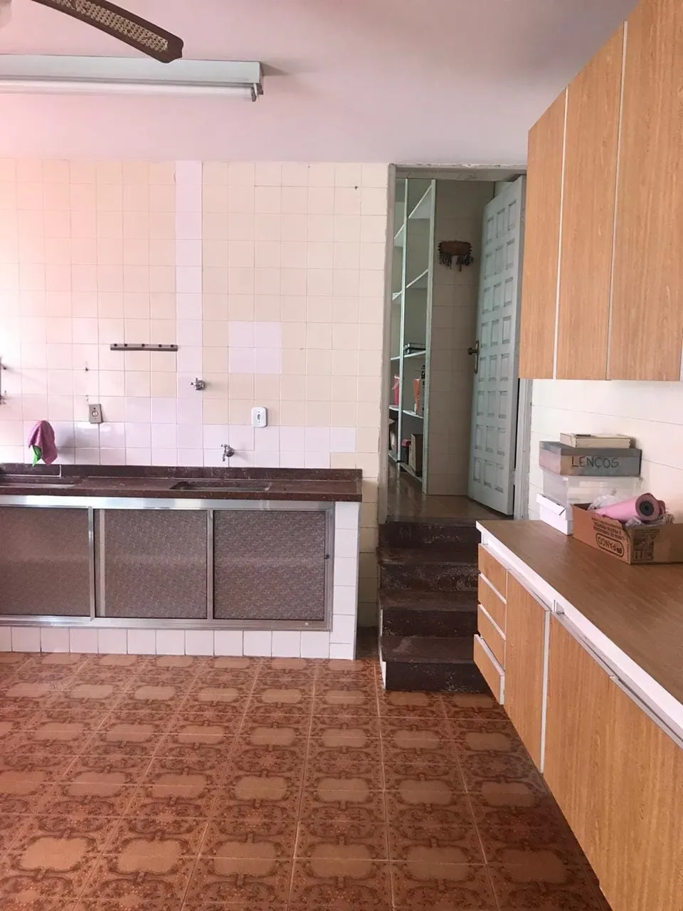 Imagem Casa à venda 4 Quartos, 3 Suites, 5 Vagas, 550M², Centro, Pindamonhangaba - SP