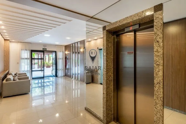 Imagem Onde a localização ímpar e a qualidade construtiva se unem ao bom gosto para criar um lugar do qu...
