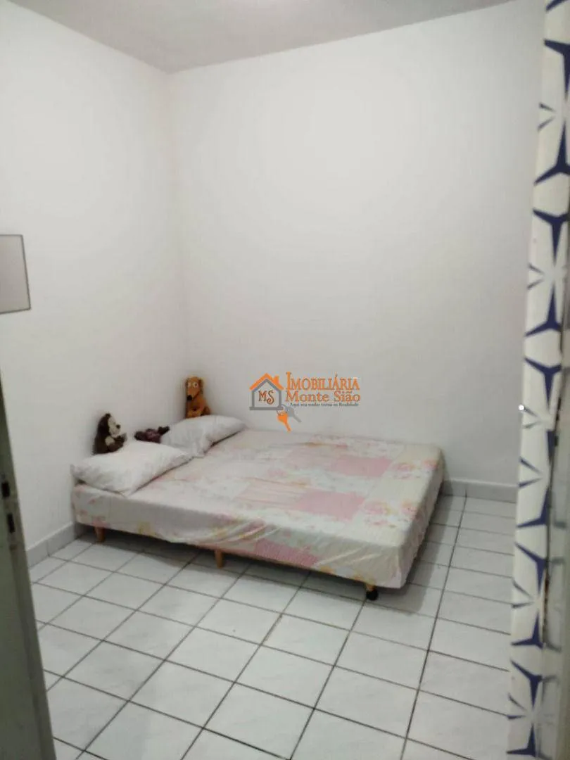 Imagem Casa com 3 dormitórios à venda, 2000 m² por R$ 330.000,00 - São João - Guarulhos/SP