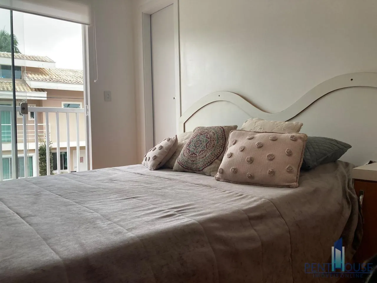 Imagem Casa em Condomínio para Venda em Balneário Camboriú, BARRA, 3 dormitórios, 1 suíte, 2 banheiros, 2 vagas