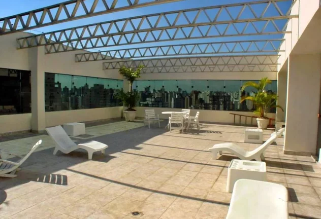 Imagem Flat disponível para locação no Saint Charles Residence Service, com 90m², 1 dormitórios e 1 vaga de garagem