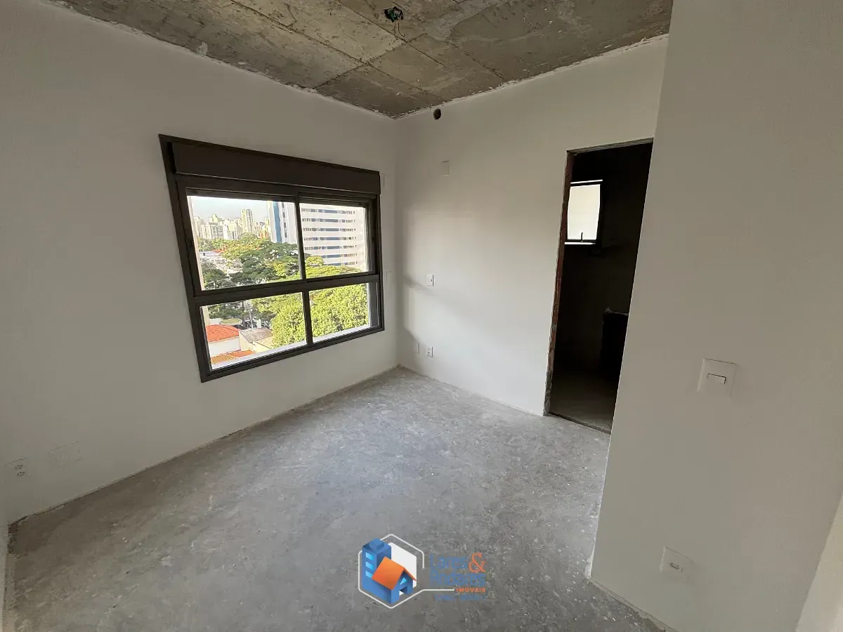 Imagem Apartamento para venda em Moema com 3 quartos, sendo 3 suítes, 150m²