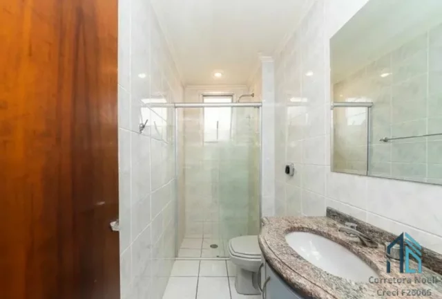 Imagem Apartamento ensolarado (permuta), 03 quartos c/suíte, 02 vagas, Semi mobiliado no Ahú em Curitiba PR