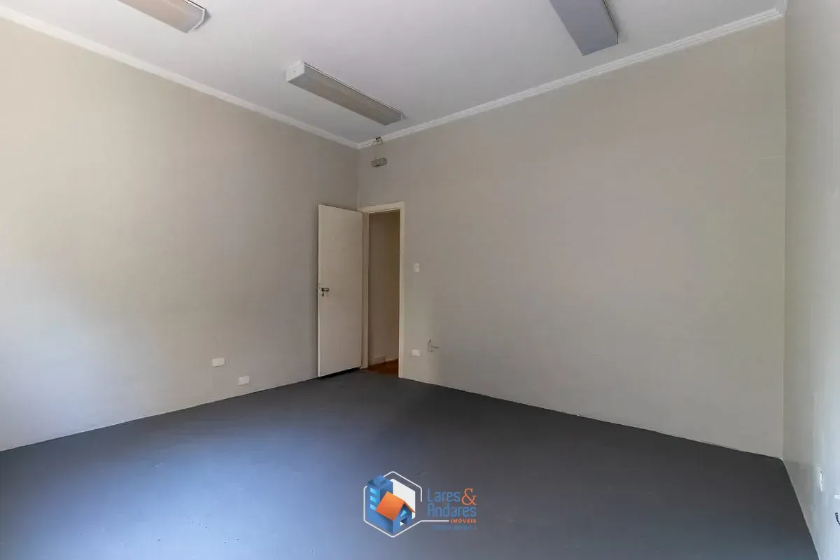 Imagem Casa comercial para venda em Vila Congonhas, 208m²