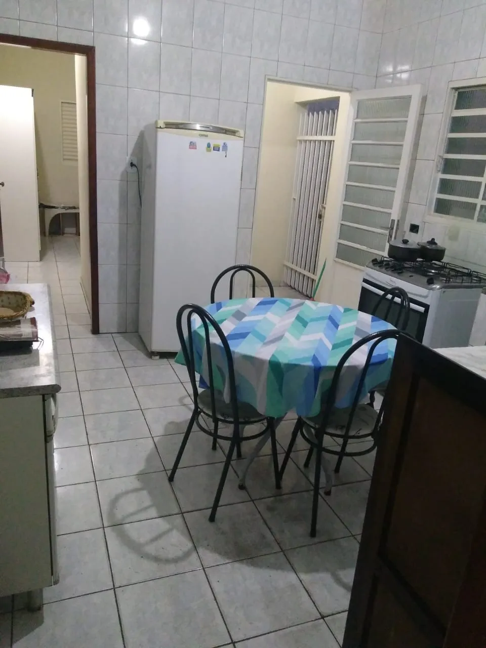 Imagem Casa à venda 2 Quartos, 2 Vagas, 150M², Jardim Gurilândia, Taubaté - SP
