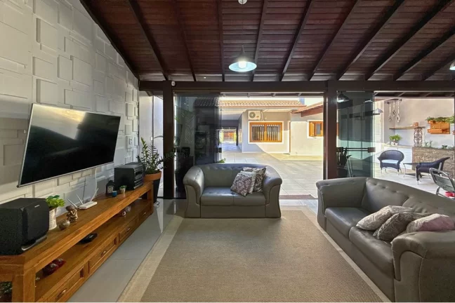 Imagem Casa para venda no bairro São José em Canoas
