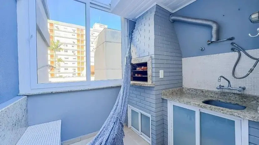 Imagem Apartamento Semimobiliado com 3 Dormitórios (1 Suíte com Hidro) - 104 m² e Vaga Coberta