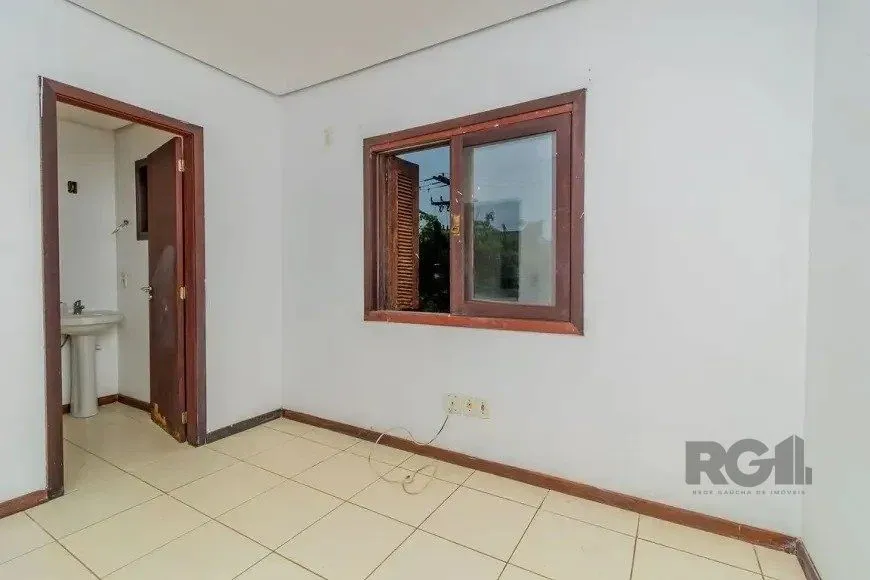 Imagem Casa 110m² - 3 dormitórios, 1 vaga no bairro Aberta dos Morros