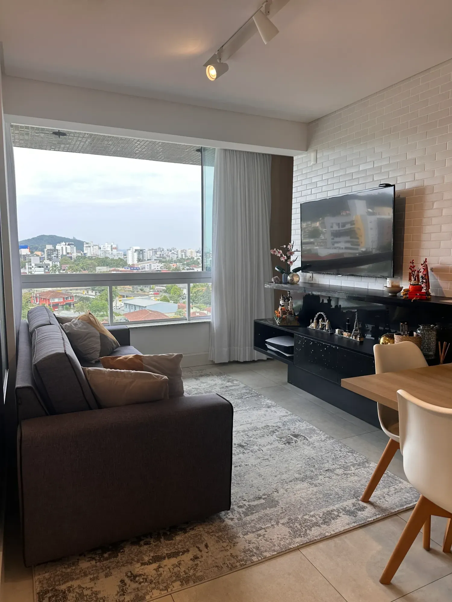 Imagem Apartamento com 2 Quartos à Venda, 62,31 m² em Bom Retiro - Joinville