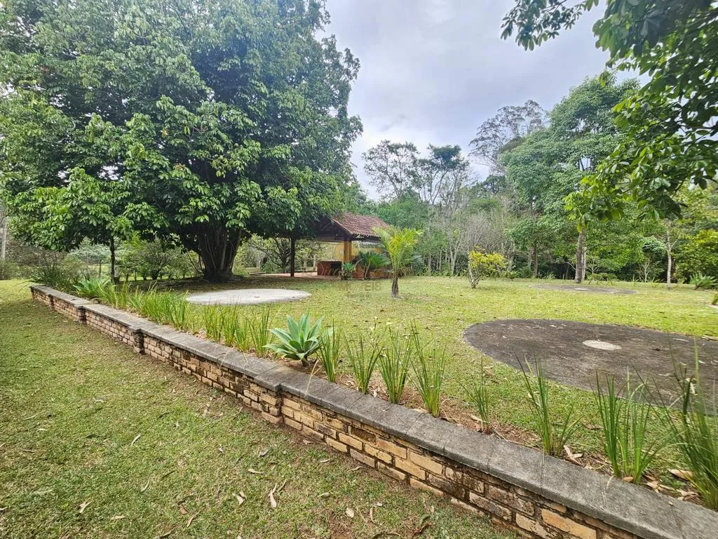 Imagem Terreno em Condomínio para Venda em Teresópolis / RJ no bairro Parque do Imbui