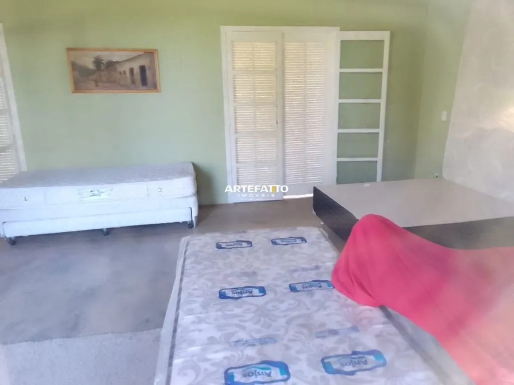 Imagem Sitio com Piscina - Todo Murado