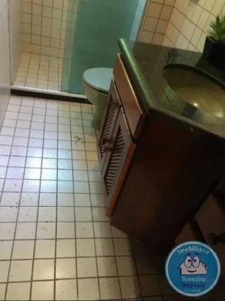 Imagem Vendo casa bem localizada em Porto Seguro Village II