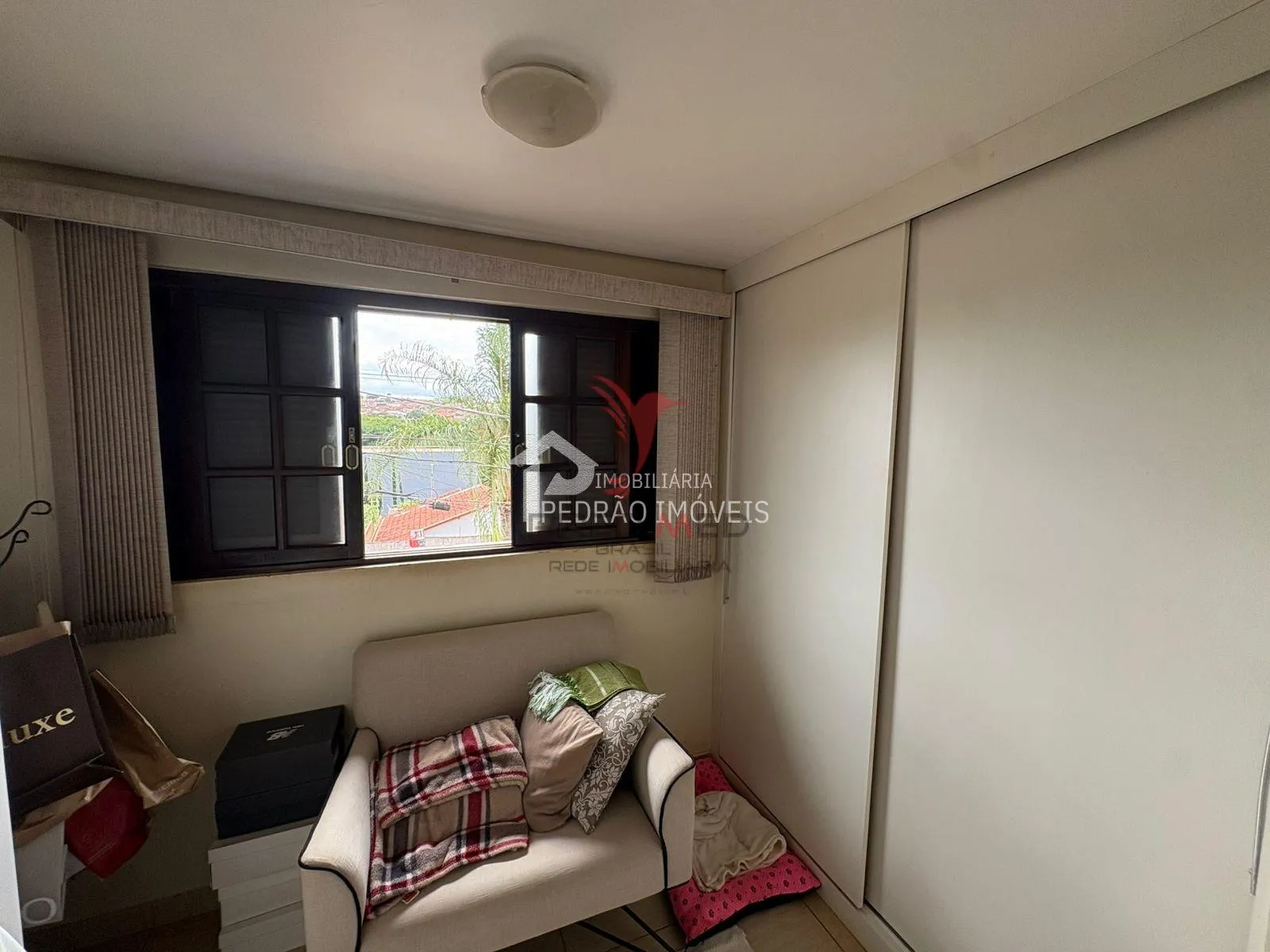 Imagem Casa de 3 quartos, 200m² no bairro Vila Antonieta Ii, em Lençóis Paulista