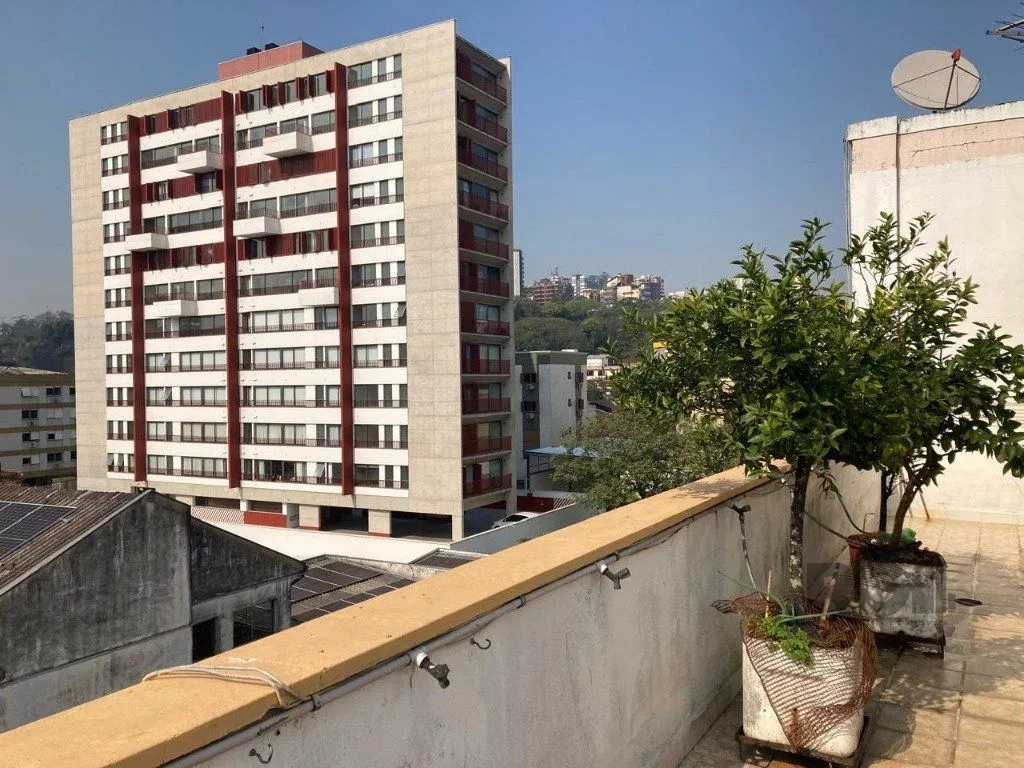 Imagem APARTAMENTO COBERTURA - 3 doms. 1 vaga - 166,09 - m² - MENINO DEUS