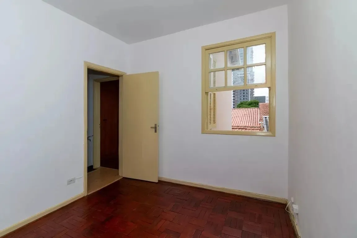 Imagem Casa para Venda em São Paulo, Vila Anglo Brasileira, 3 dormitórios, 1 banheiro, 3 vagas