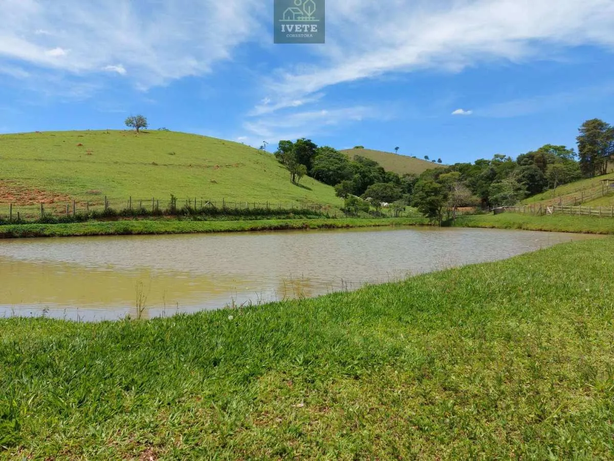 Imagem Excelente chácara no Bairro Visconde com vista para as montanhas