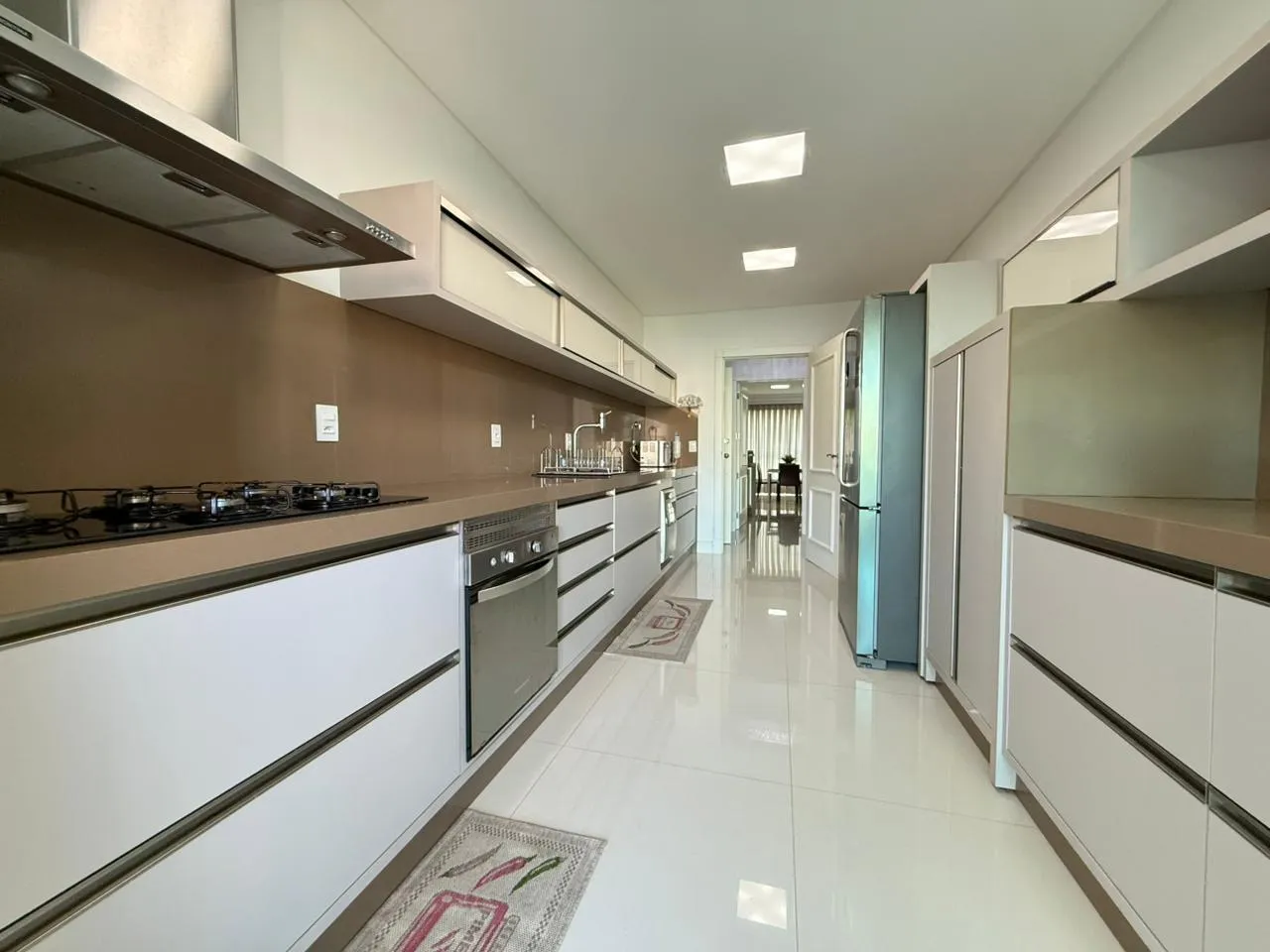 Imagem Apartamento à venda com 281m2 por R$ 8.800.000,00