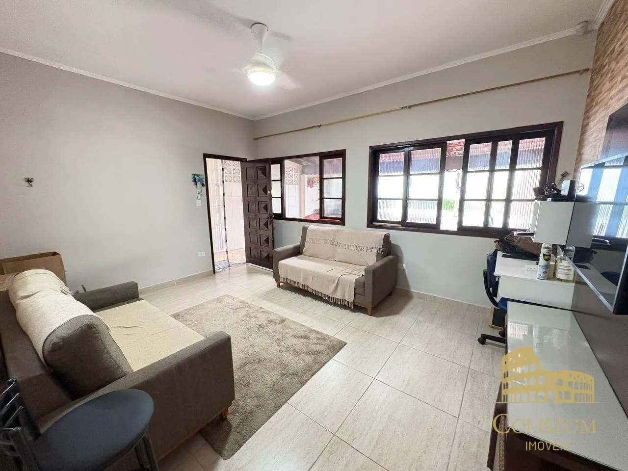 Imagem Casa 2 Dormitórios com Piscina no Flórida